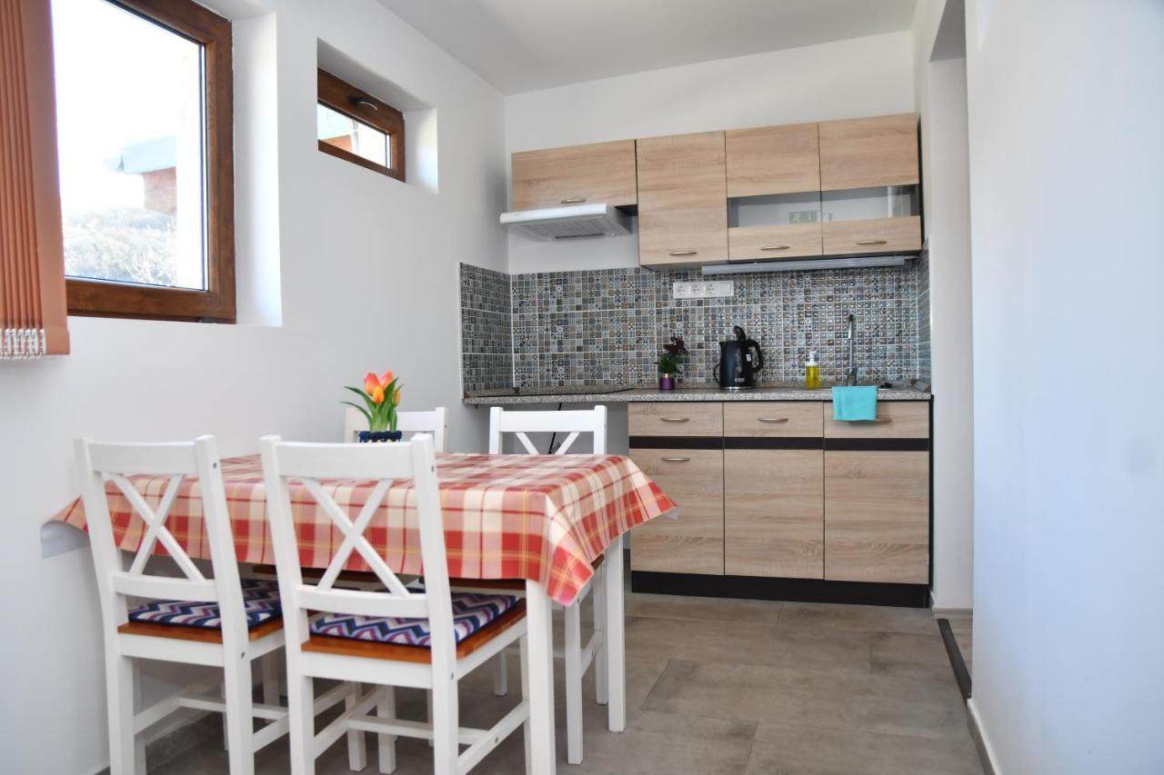 Foeveny Apartmanok Balatonfůzfő Exteriér fotografie