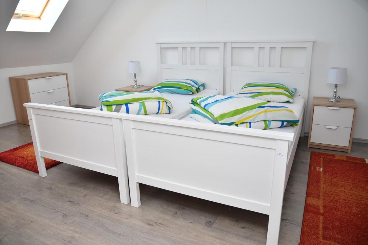 Foeveny Apartmanok Balatonfůzfő Exteriér fotografie